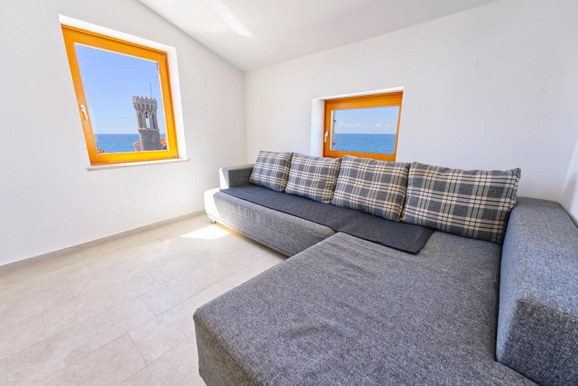 Apartments Punta Pirano Esterno foto