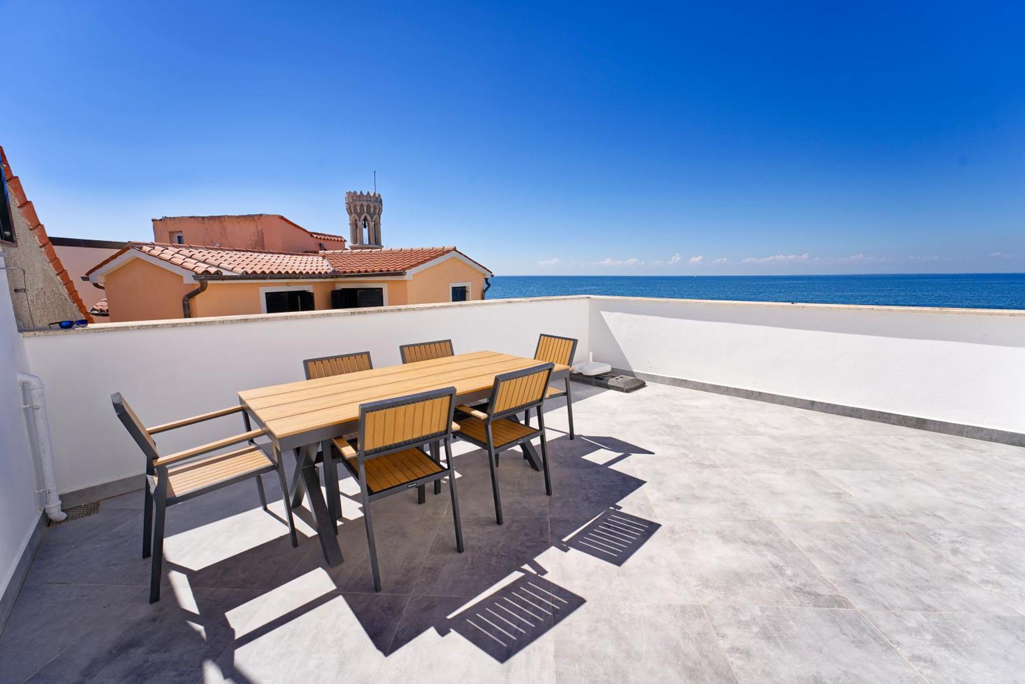 Apartments Punta Pirano Esterno foto